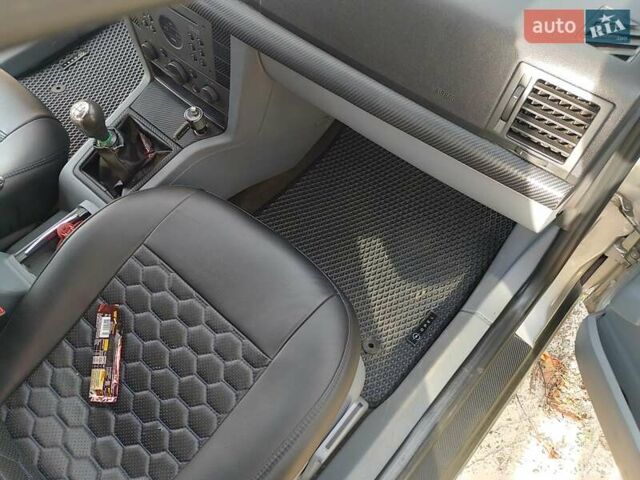 Опель Вектра, об'ємом двигуна 2.2 л та пробігом 300 тис. км за 3999 $, фото 3 на Automoto.ua