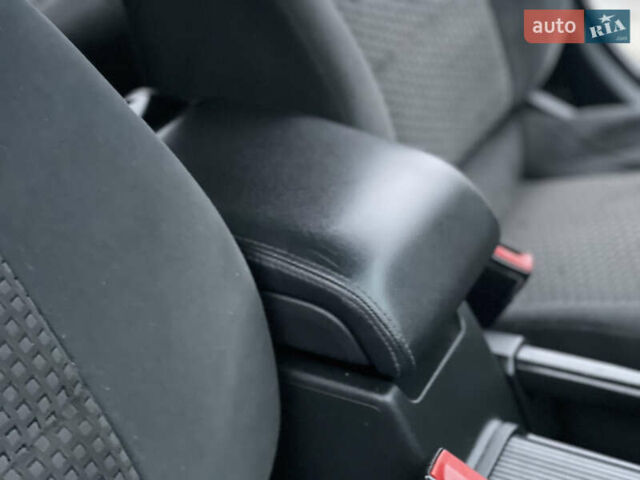 Опель Вектра, объемом двигателя 2.2 л и пробегом 387 тыс. км за 3500 $, фото 28 на Automoto.ua