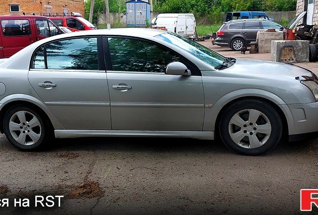Опель Вектра, объемом двигателя 3.2 л и пробегом 290 тыс. км за 4499 $, фото 3 на Automoto.ua