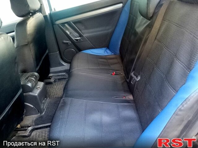 Опель Вектра, объемом двигателя 2 л и пробегом 400 тыс. км за 4000 $, фото 4 на Automoto.ua
