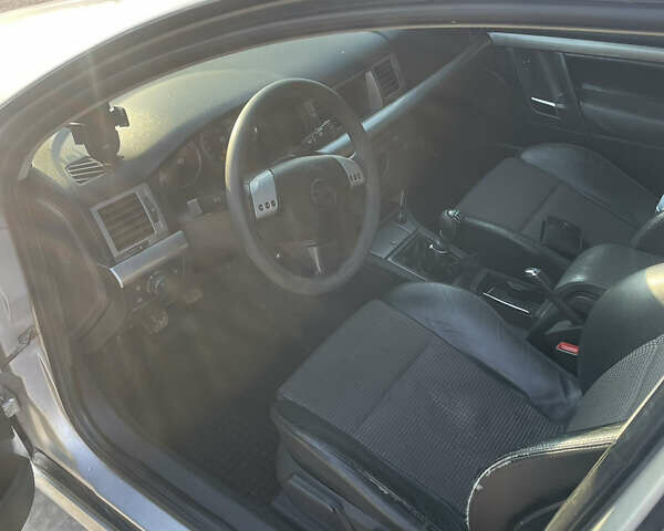 Опель Вектра 2003 в Львове на Automoto.ua Опель Вектра, объемом двигателя 2.2 л и пробегом 340 тыс. км за 3650 $, фото 9 на Automoto.ua