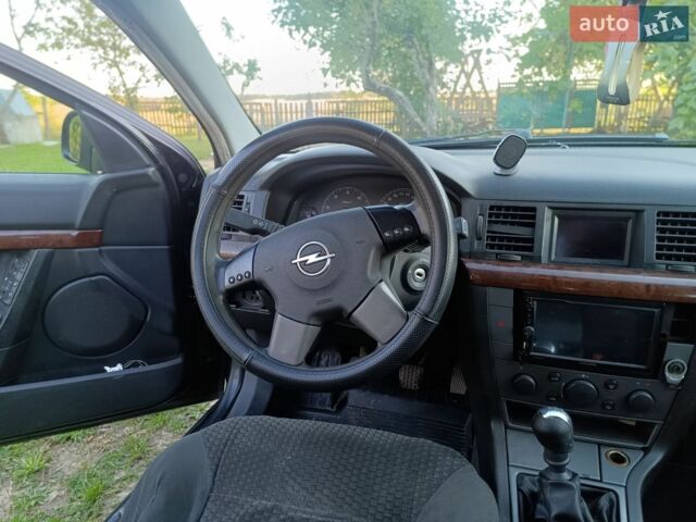 Опель Вектра, об'ємом двигуна 2.2 л та пробігом 400 тис. км за 3150 $, фото 4 на Automoto.ua