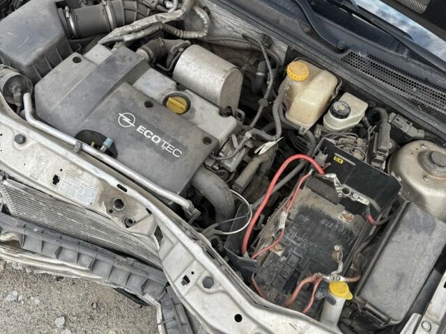 Опель Вектра, объемом двигателя 0 л и пробегом 250 тыс. км за 550 $, фото 2 на Automoto.ua