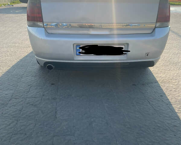 Опель Вектра 2003 в Львове на Automoto.ua Опель Вектра, объемом двигателя 2.2 л и пробегом 340 тыс. км за 3650 $, фото 6 на Automoto.ua