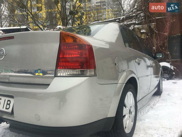 Опель Вектра, объемом двигателя 2.2 л и пробегом 243 тыс. км за 3950 $, фото 9 на Automoto.ua