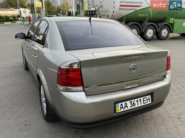 Опель Вектра, об'ємом двигуна 2.2 л та пробігом 156 тис. км за 5599 $, фото 5 на Automoto.ua