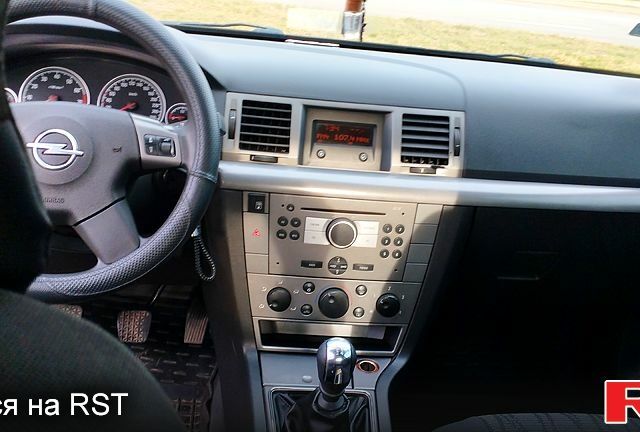 Опель Вектра, объемом двигателя 1.8 л и пробегом 214 тыс. км за 3500 $, фото 5 на Automoto.ua