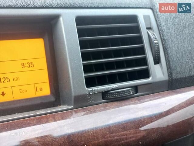 Опель Вектра, объемом двигателя 3.2 л и пробегом 286 тыс. км за 4299 $, фото 5 на Automoto.ua