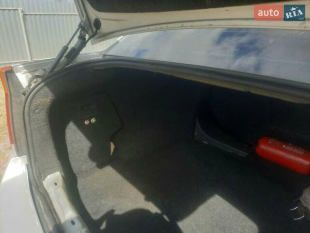 Опель Вектра, объемом двигателя 1.6 л и пробегом 392 тыс. км за 3250 $, фото 11 на Automoto.ua