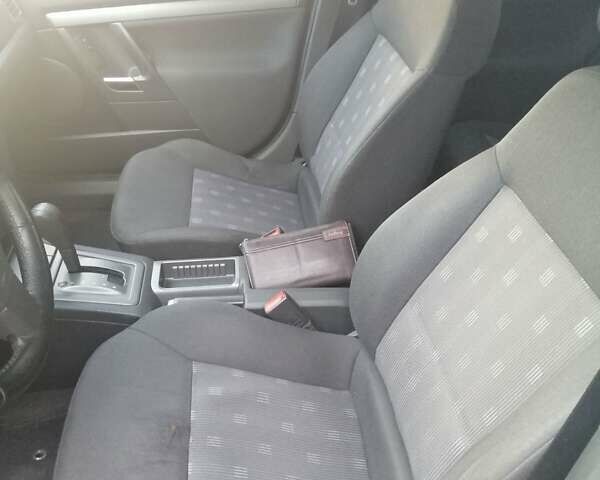 Опель Вектра, объемом двигателя 2.2 л и пробегом 230 тыс. км за 5500 $, фото 4 на Automoto.ua