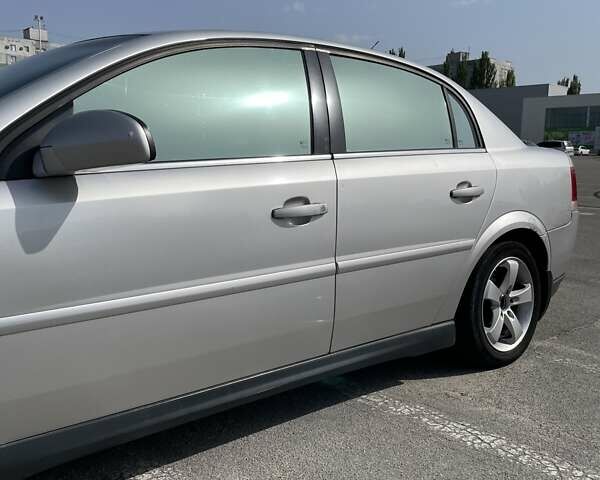 Опель Вектра, объемом двигателя 0 л и пробегом 300 тыс. км за 4200 $, фото 2 на Automoto.ua