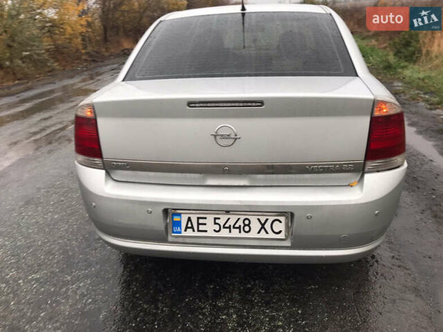 Опель Вектра, объемом двигателя 2.19 л и пробегом 372 тыс. км за 4500 $, фото 5 на Automoto.ua