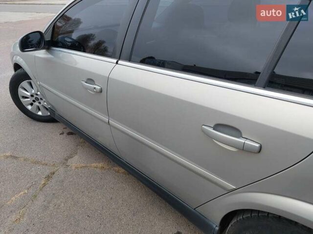 Опель Вектра, объемом двигателя 2.2 л и пробегом 144 тыс. км за 5300 $, фото 21 на Automoto.ua