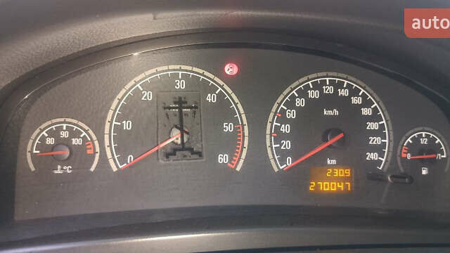 Опель Вектра 2006 у Золотоноше на Automoto.ua Опель Вектра, об'ємом двигуна 1.9 л та пробігом 270 тис. км за 5000 $, фото 6 на Automoto.ua