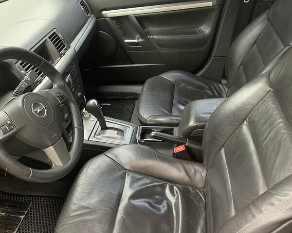 Опель Вектра, объемом двигателя 2.2 л и пробегом 238 тыс. км за 5500 $, фото 9 на Automoto.ua