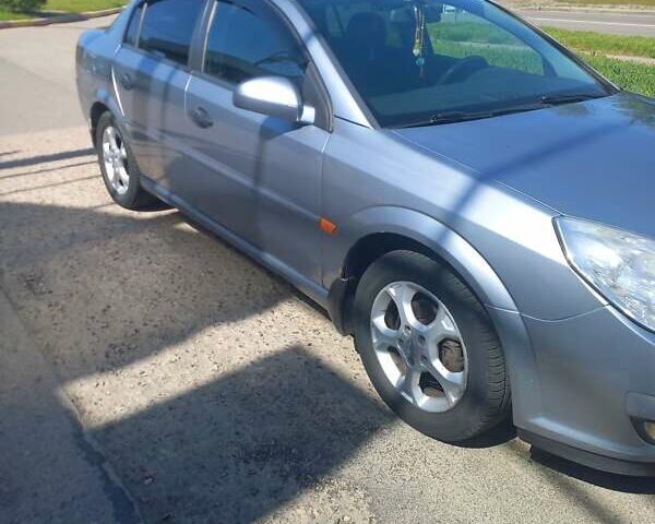 Опель Вектра, объемом двигателя 2.2 л и пробегом 165 тыс. км за 6000 $, фото 3 на Automoto.ua