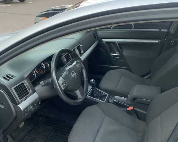 Опель Вектра, об'ємом двигуна 2.2 л та пробігом 240 тис. км за 3400 $, фото 4 на Automoto.ua