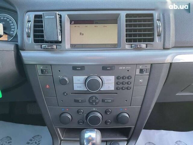 Опель Вектра, объемом двигателя 2.2 л и пробегом 220 тыс. км за 4500 $, фото 15 на Automoto.ua