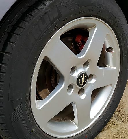 Опель Вектра, объемом двигателя 18 л и пробегом 300 тыс. км за 5499 $, фото 3 на Automoto.ua
