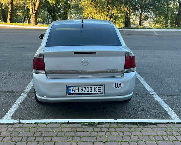Опель Вектра, объемом двигателя 2.2 л и пробегом 151 тыс. км за 3700 $, фото 7 на Automoto.ua