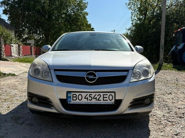 Опель Вектра, об'ємом двигуна 0 л та пробігом 320 тис. км за 4300 $, фото 1 на Automoto.ua
