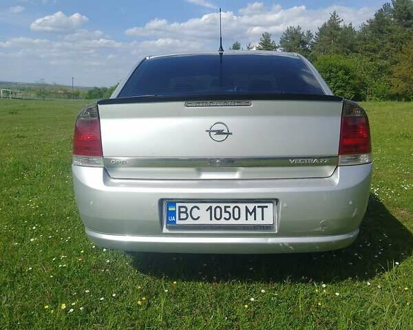 Опель Вектра, об'ємом двигуна 2.2 л та пробігом 230 тис. км за 4200 $, фото 27 на Automoto.ua