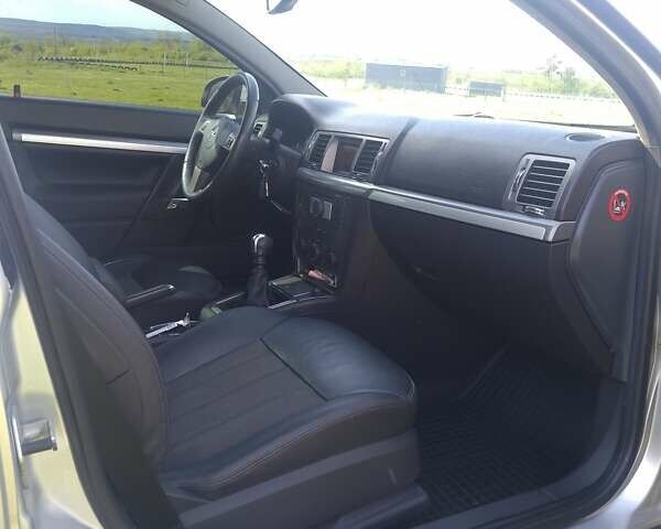 Опель Вектра, об'ємом двигуна 2.2 л та пробігом 230 тис. км за 4200 $, фото 9 на Automoto.ua