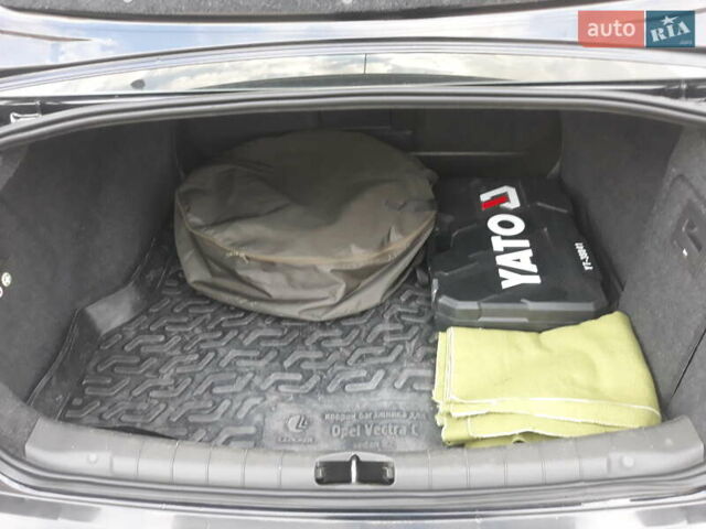 Опель Вектра, об'ємом двигуна 2.2 л та пробігом 218 тис. км за 7000 $, фото 6 на Automoto.ua