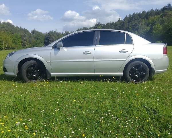 Опель Вектра, об'ємом двигуна 2.2 л та пробігом 230 тис. км за 4200 $, фото 29 на Automoto.ua