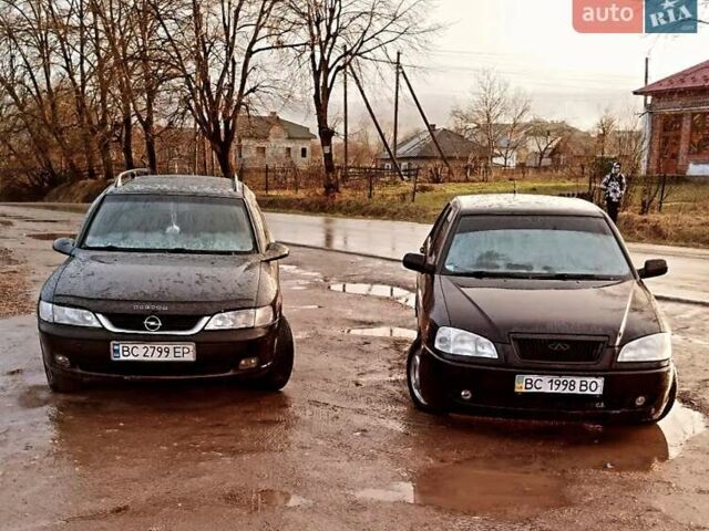 Опель Вектра, объемом двигателя 2 л и пробегом 300 тыс. км за 2650 $, фото 9 на Automoto.ua