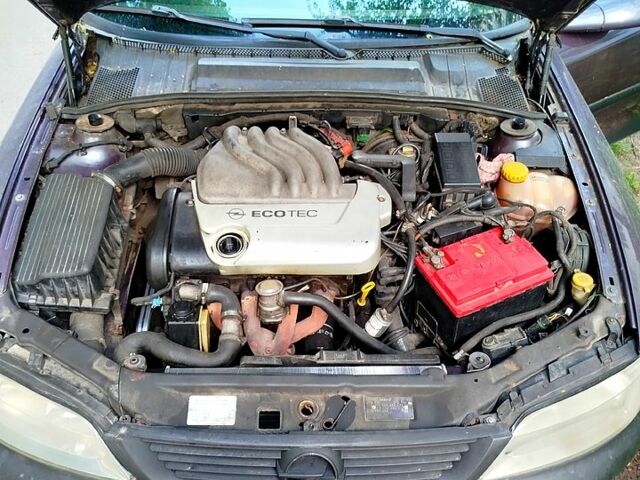 Опель Вектра, об'ємом двигуна 1.6 л та пробігом 260 тис. км за 1800 $, фото 7 на Automoto.ua