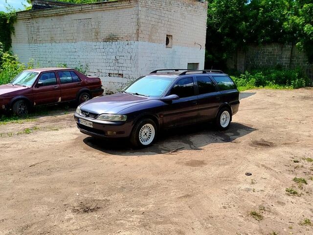 Опель Вектра, об'ємом двигуна 1.6 л та пробігом 260 тис. км за 1800 $, фото 3 на Automoto.ua