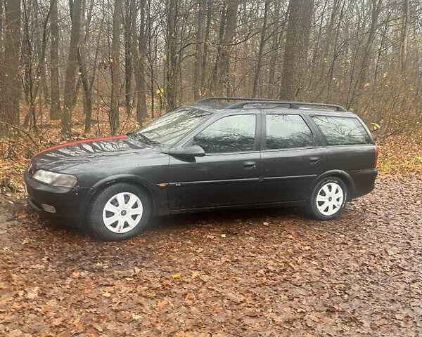 Опель Вектра, объемом двигателя 2 л и пробегом 200 тыс. км за 2050 $, фото 4 на Automoto.ua