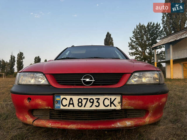 Опель Вектра, объемом двигателя 1.6 л и пробегом 465 тыс. км за 2000 $, фото 2 на Automoto.ua