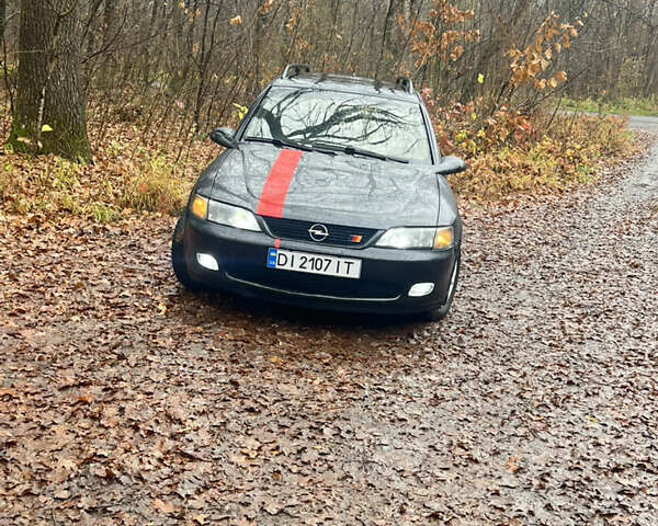 Опель Вектра, объемом двигателя 2 л и пробегом 200 тыс. км за 2050 $, фото 2 на Automoto.ua