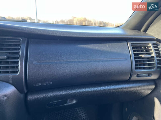 Опель Вектра, объемом двигателя 2 л и пробегом 416 тыс. км за 1600 $, фото 14 на Automoto.ua