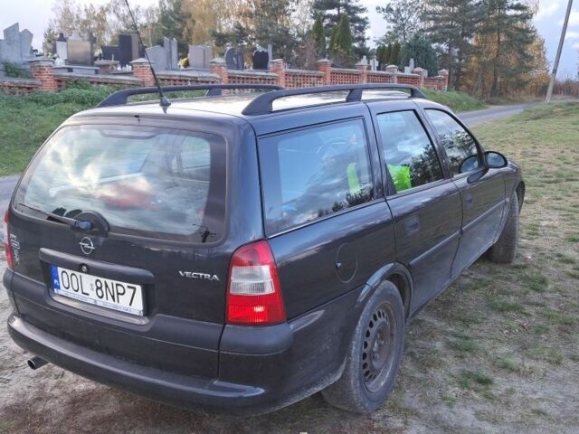 Опель Вектра, объемом двигателя 1.6 л и пробегом 294 тыс. км за 565 $, фото 1 на Automoto.ua