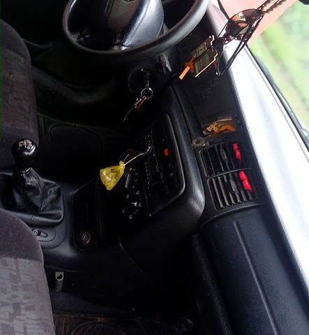 Опель Вектра, объемом двигателя 1.6 л и пробегом 350 тыс. км за 1800 $, фото 3 на Automoto.ua