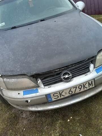 Опель Вектра, об'ємом двигуна 2 л та пробігом 50 тис. км за 450 $, фото 4 на Automoto.ua
