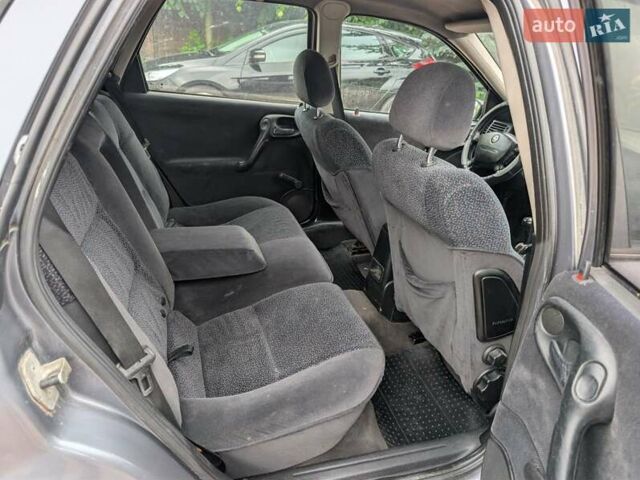 Опель Вектра, объемом двигателя 2.2 л и пробегом 250 тыс. км за 2350 $, фото 9 на Automoto.ua