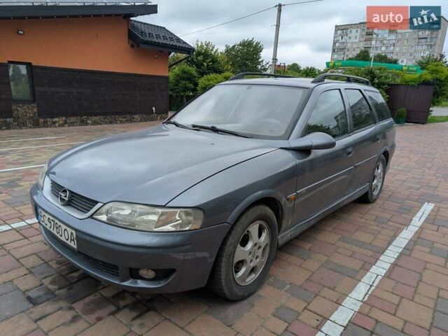 Опель Вектра, объемом двигателя 2.2 л и пробегом 250 тыс. км за 2350 $, фото 3 на Automoto.ua