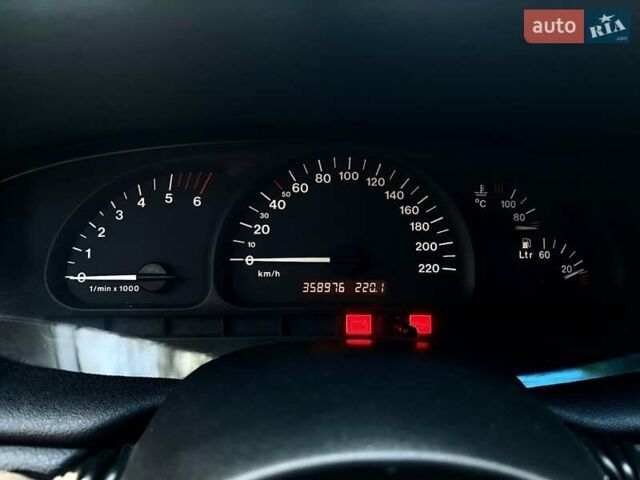 Опель Вектра, объемом двигателя 2.2 л и пробегом 358 тыс. км за 5000 $, фото 7 на Automoto.ua