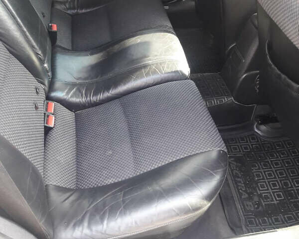 Опель Вектра, об'ємом двигуна 2.2 л та пробігом 333 тис. км за 3800 $, фото 7 на Automoto.ua