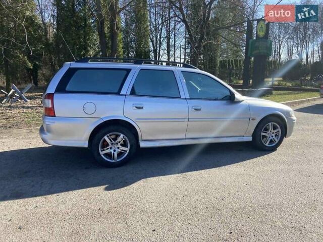 Опель Вектра, объемом двигателя 2.2 л и пробегом 342 тыс. км за 2750 $, фото 2 на Automoto.ua