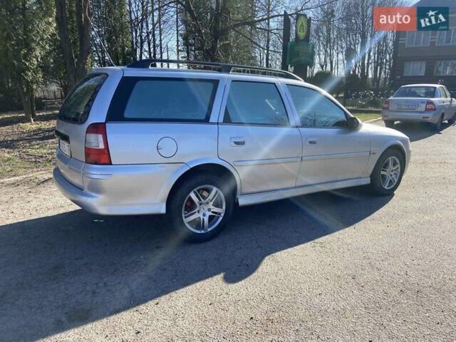 Опель Вектра, объемом двигателя 2.2 л и пробегом 342 тыс. км за 2750 $, фото 5 на Automoto.ua