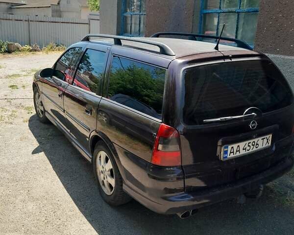 Опель Вектра, объемом двигателя 1.8 л и пробегом 275 тыс. км за 3000 $, фото 5 на Automoto.ua