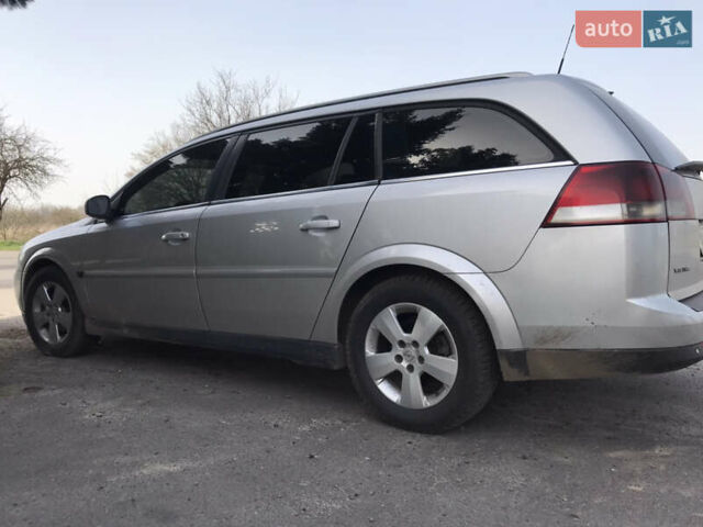Опель Вектра, объемом двигателя 1.9 л и пробегом 360 тыс. км за 4500 $, фото 16 на Automoto.ua