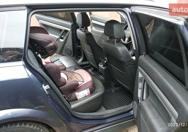 Опель Вектра, объемом двигателя 1.9 л и пробегом 220 тыс. км за 5500 $, фото 12 на Automoto.ua