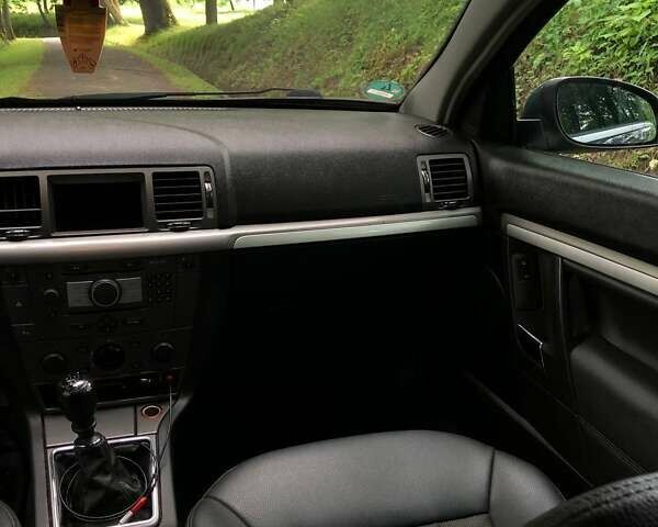 Опель Вектра, объемом двигателя 1.9 л и пробегом 318 тыс. км за 6300 $, фото 18 на Automoto.ua