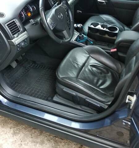 Опель Вектра, объемом двигателя 1.9 л и пробегом 220 тыс. км за 5500 $, фото 8 на Automoto.ua